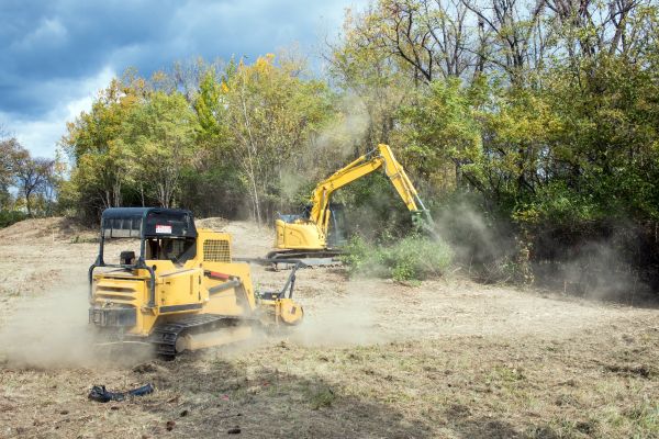 Cost of Terrain Clearing in Layton